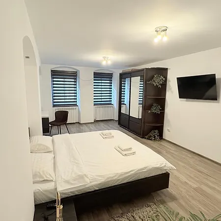 Old Poema Apartment